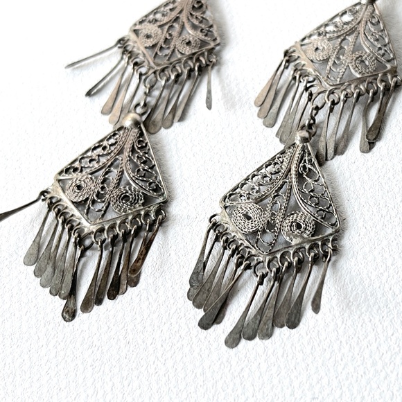 Vintage Silver Wire 2 3/4” Long Jasper Stone Teardrop Fringe Chandelier Earrings - Picture 2 of 5